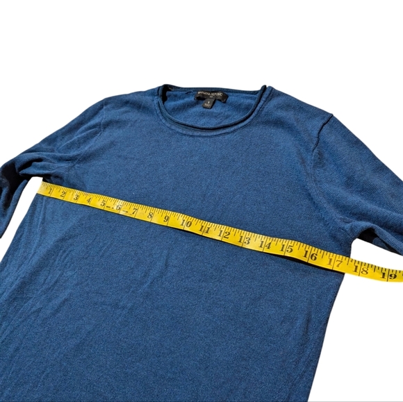 Banana Republic Wool Cashmere Blend Sweater Small - Picture 4 of 6